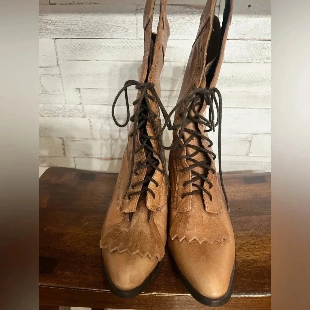 Durango Women's Brown Leather Lace Up Western Prairie Ankle Boot Size US 7